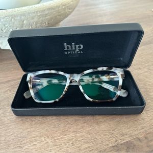 Brand new hip glass frames